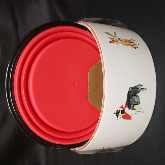 Eccolo NWT Holiday Dog Design Bowl with Collapsible Dish, Toy & Pet Waste Bags - Picture 3 of 7